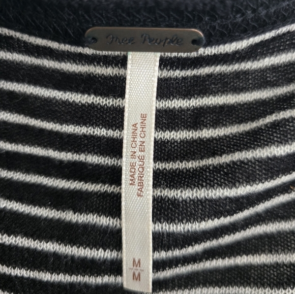 Free People Linen Blend Crochet Love Me Do Blouse Top Sz M Stripe Oversize - Picture 6 of 16